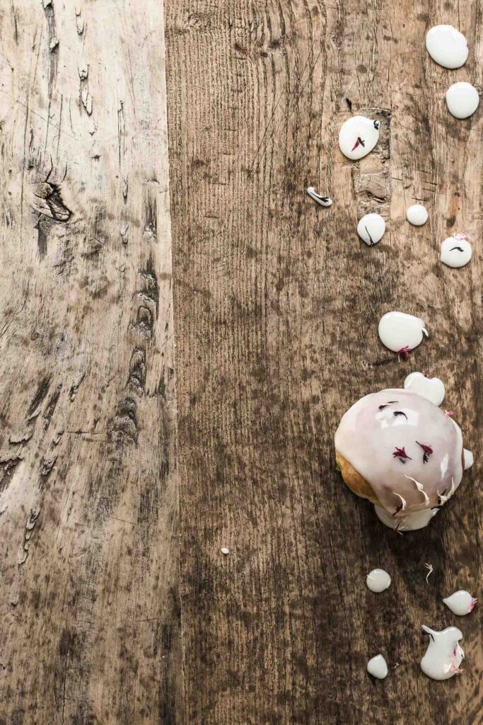 Fastelavnsboller med pistacie curd og citrusglasur