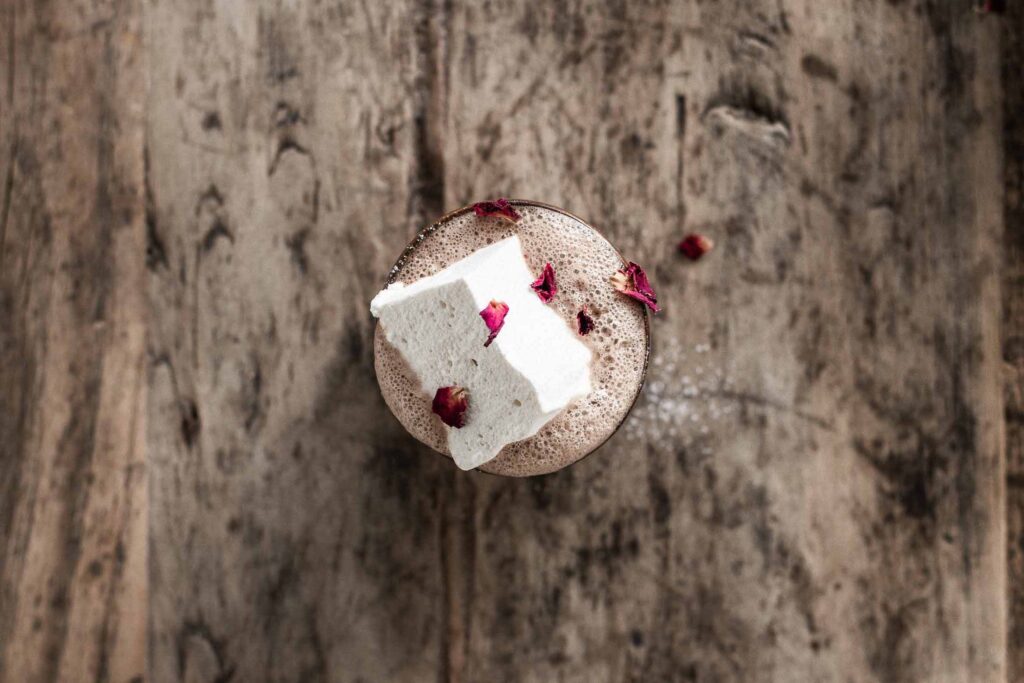 Skumfiduser med kardemomme og rose